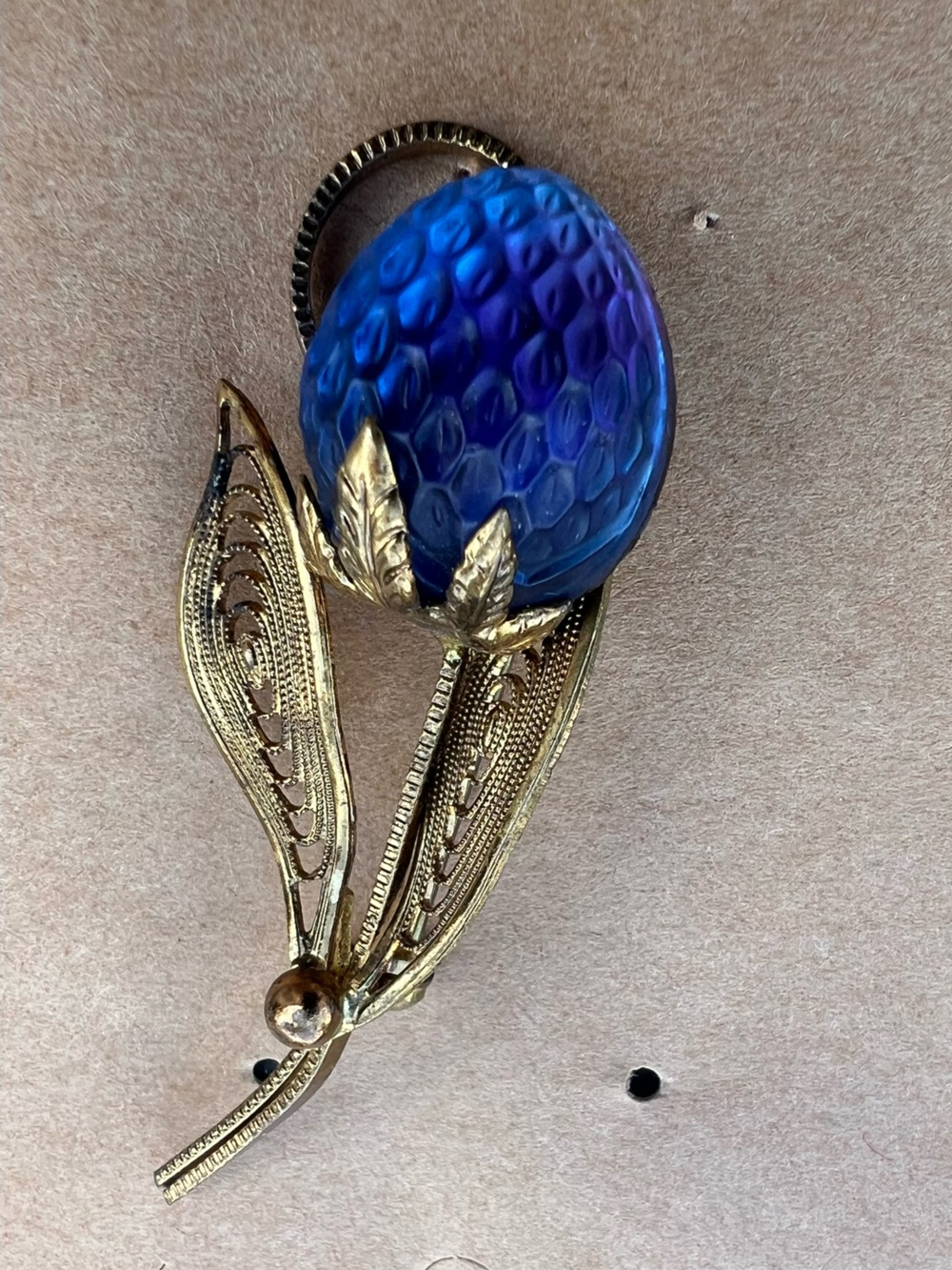Vintage MCM Austrian figural blue glass strawberry brooch forbidden fruit